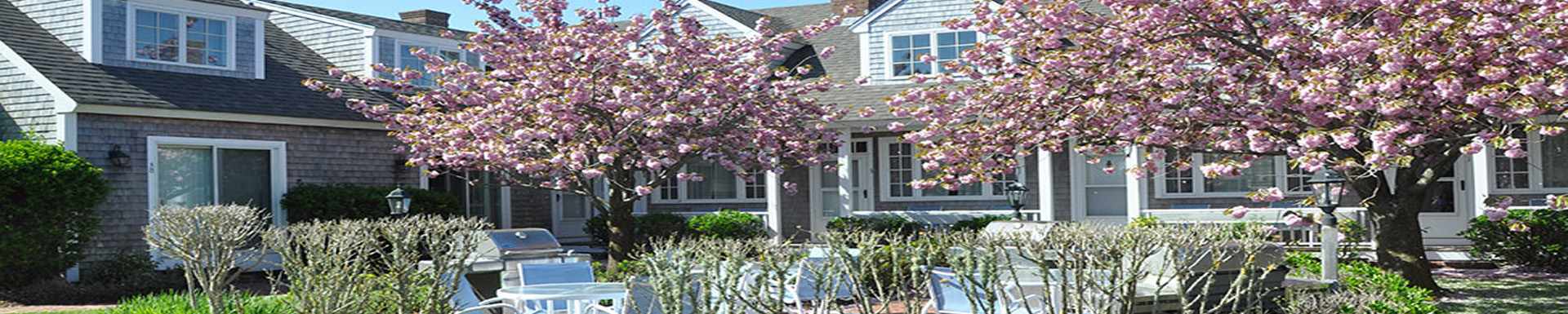 Brant Point Courtyard